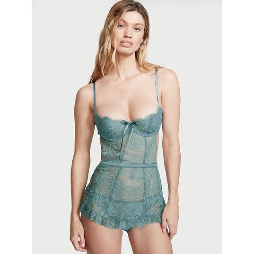 Victoria's Secret Very Sexy Wicked Unlined Lace Apron Size XL